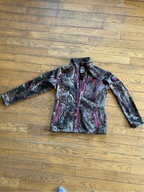 Realtree Camo Utility Jacket with Pink Trim Accents